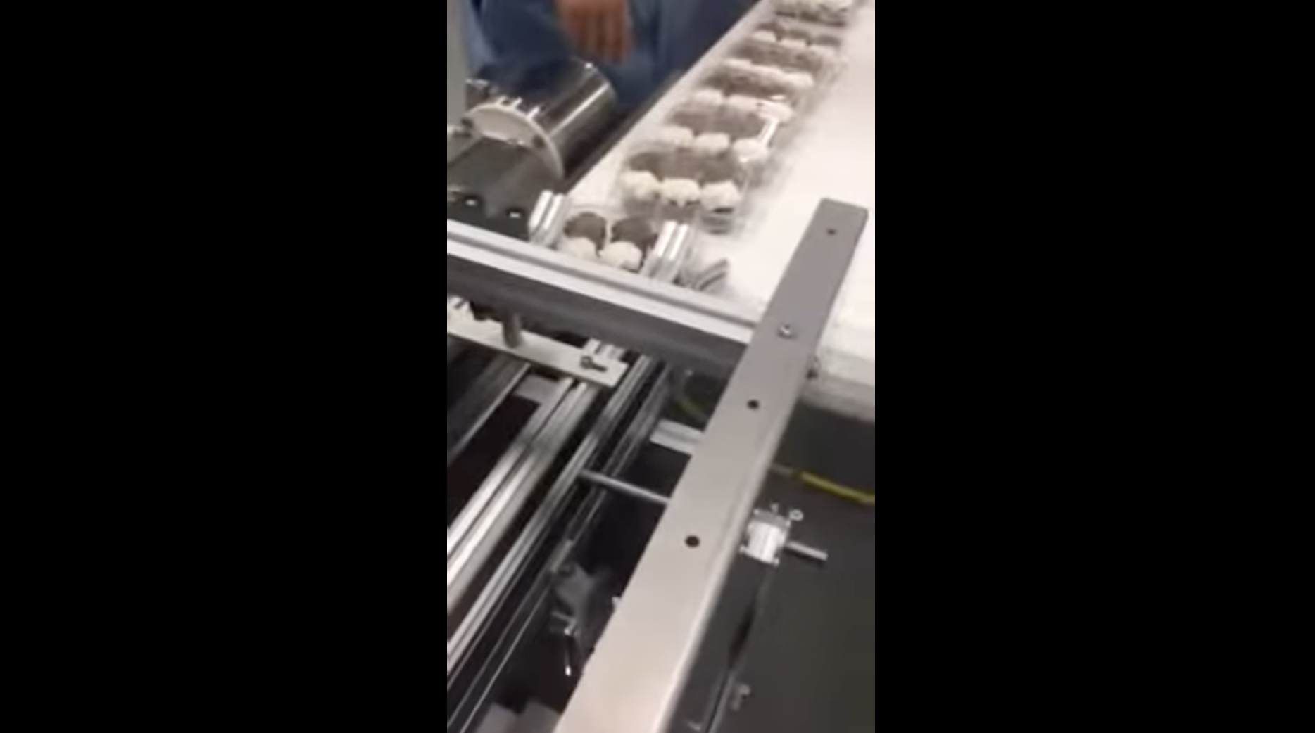 Tach-it C Labeler